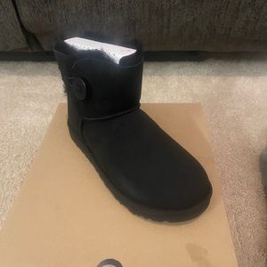 Ugg shoes